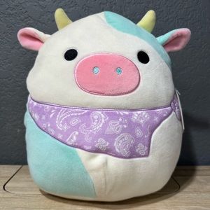 Belana bandana 11” squishmallow